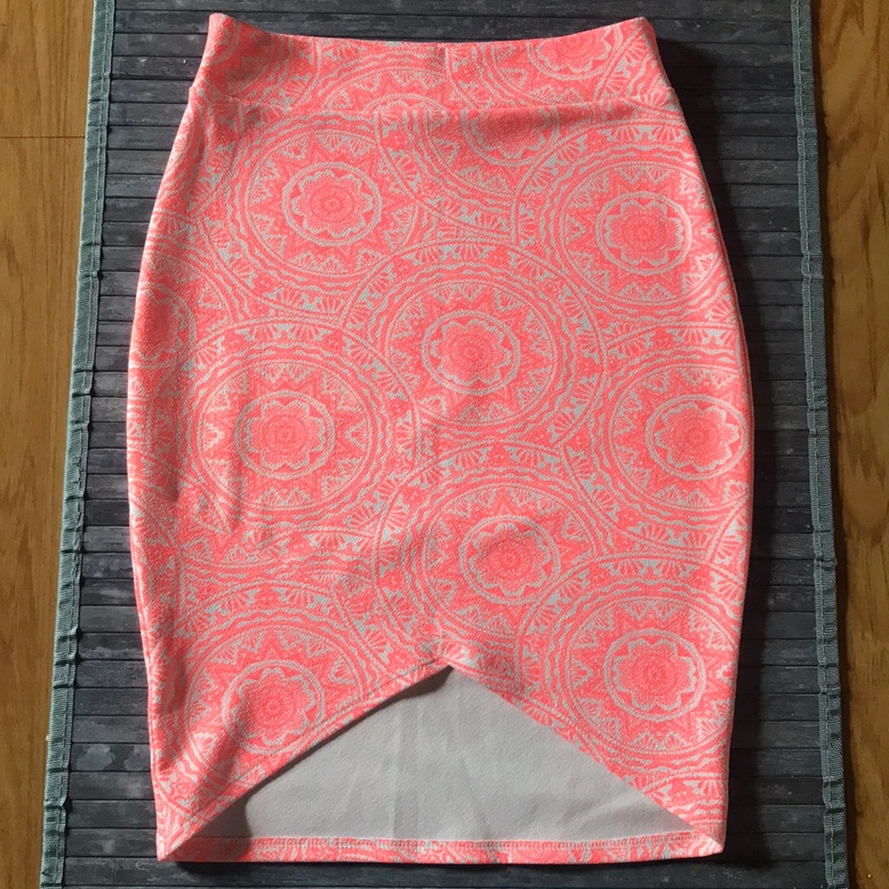 Agaci skirt